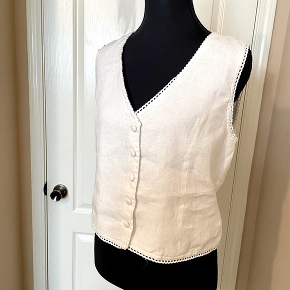 Laura Ashley White Linen Vest Waistcoat Top Blouse Size S Coastal Boho Cottage - Picture 2 of 12